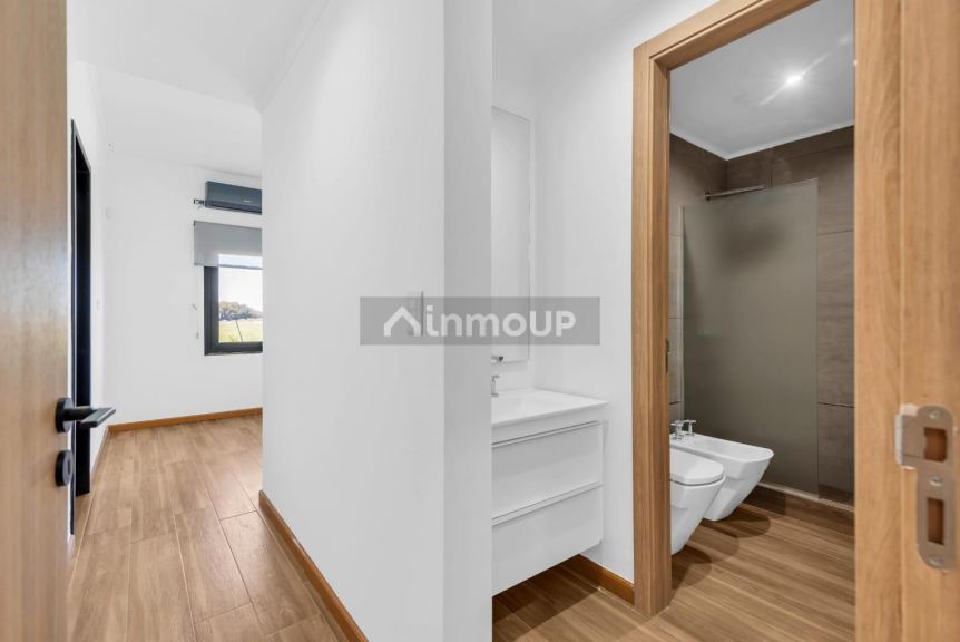 Casa en Alquiler en Ezeiza, G.B.A. Zona Sur