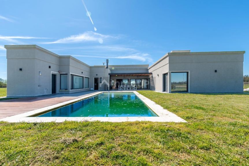 Casa en Alquiler en Ezeiza, G.B.A. Zona Sur