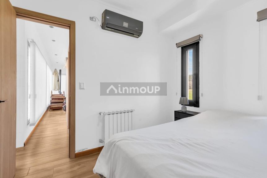 Casa en Alquiler en Ezeiza, G.B.A. Zona Sur