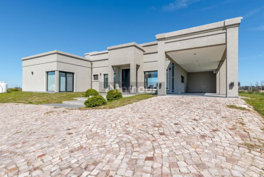 Casa en Alquiler en Ezeiza, G.B.A. Zona Sur