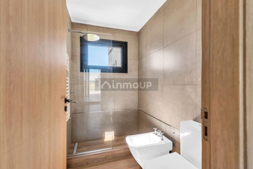 Casa en Alquiler en Ezeiza, G.B.A. Zona Sur