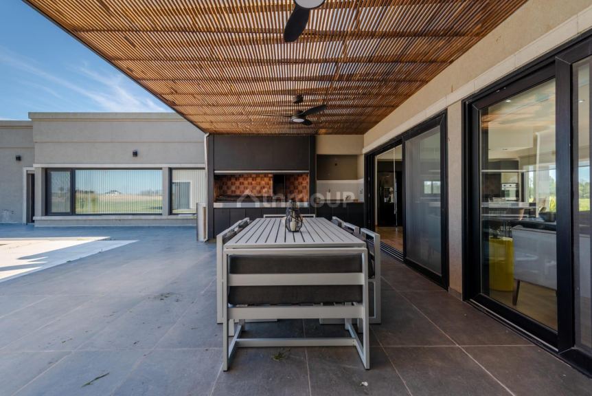 Casa en Alquiler en Ezeiza, G.B.A. Zona Sur