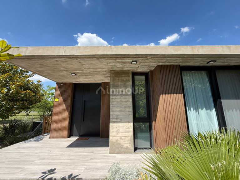 Casa en Venta en Ezeiza, G.B.A. Zona Sur