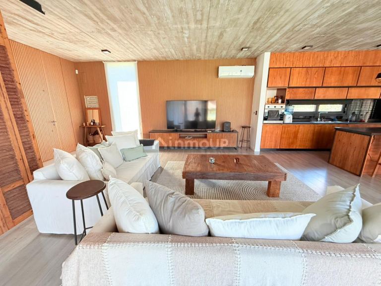 Casa en Venta en Ezeiza, G.B.A. Zona Sur