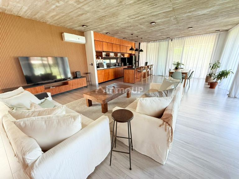 Casa en Venta en Ezeiza, G.B.A. Zona Sur