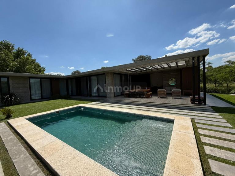 Casa en Venta en Ezeiza, G.B.A. Zona Sur