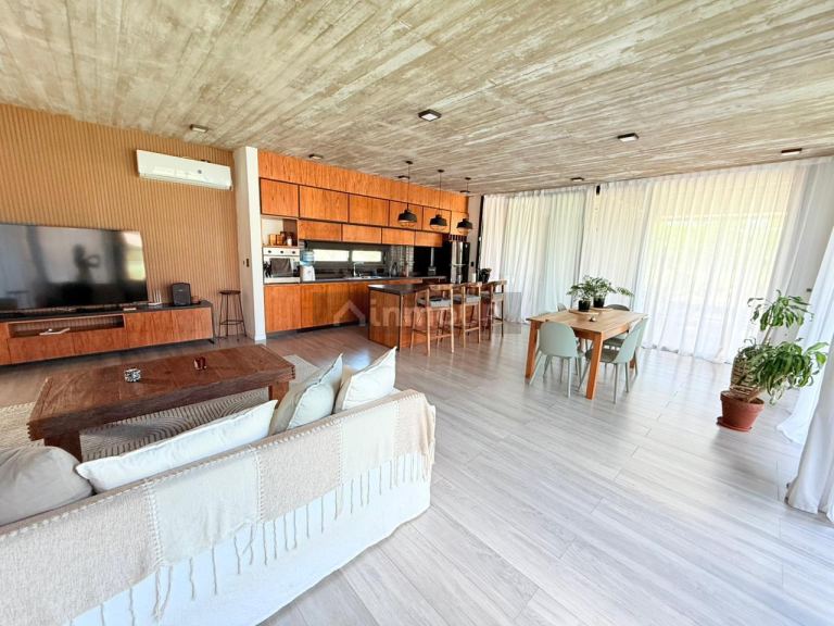 Casa en Venta en Ezeiza, G.B.A. Zona Sur