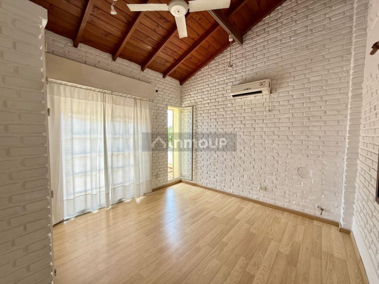 Casa en Venta en Ezeiza, G.B.A. Zona Sur
