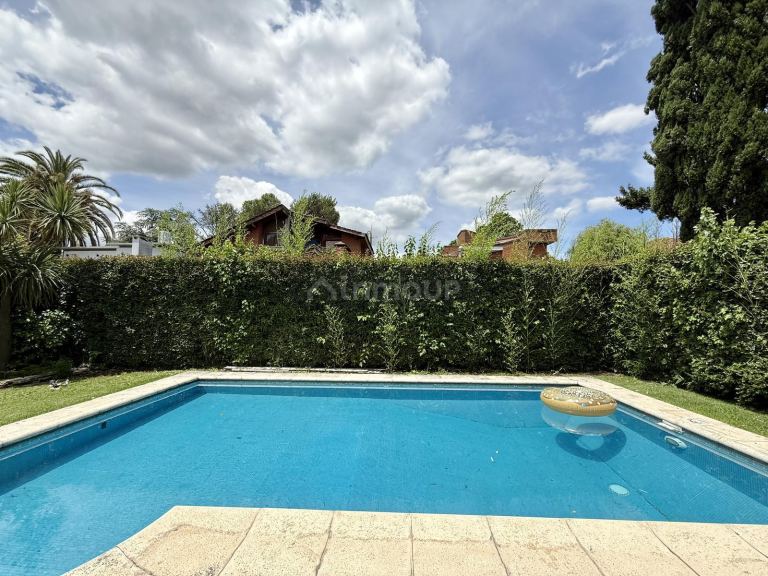Casa en Venta en Ezeiza, G.B.A. Zona Sur