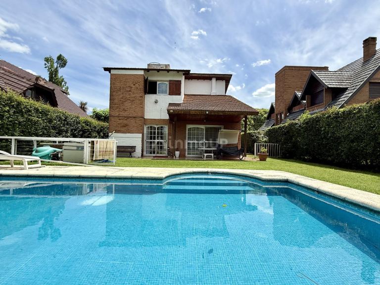 Casa en Venta en Ezeiza, G.B.A. Zona Sur