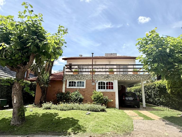 Casa en Venta en Ezeiza, G.B.A. Zona Sur