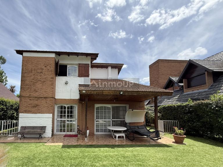 Casa en Venta en Ezeiza, G.B.A. Zona Sur