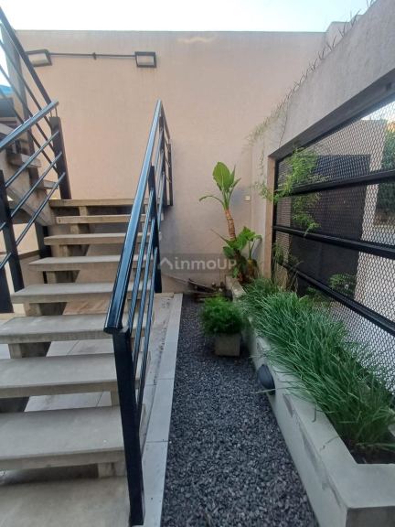 P H en Venta en La Matanza, G.B.A. Zona Oeste
