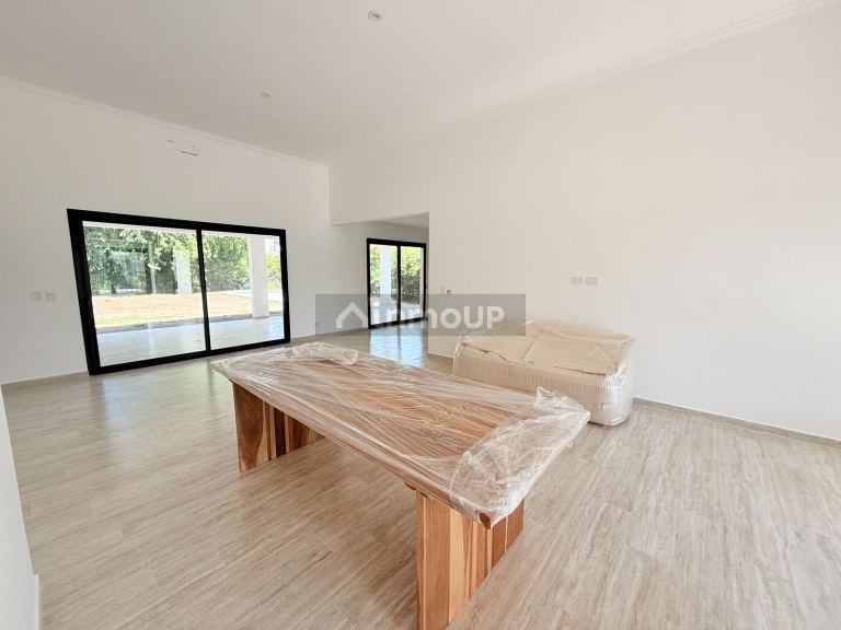 Casa en Venta en Escobar, G.B.A. Zona Norte