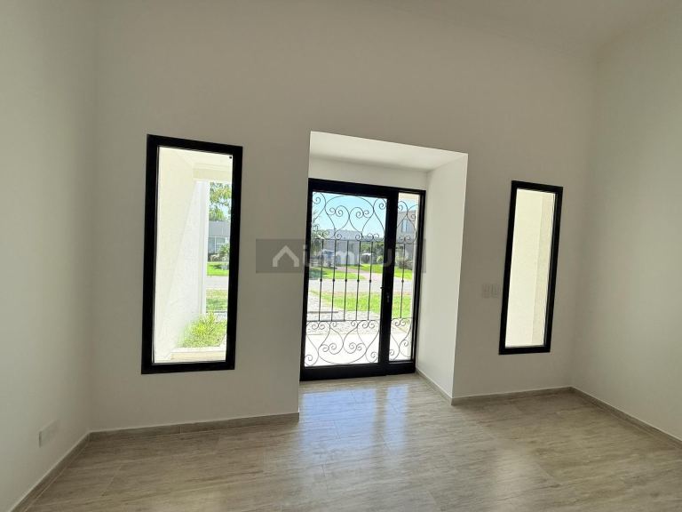 Casa en Venta en Escobar, G.B.A. Zona Norte