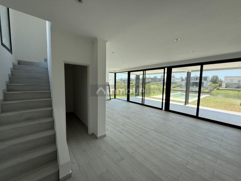 Casa en Venta en Escobar, G.B.A. Zona Norte