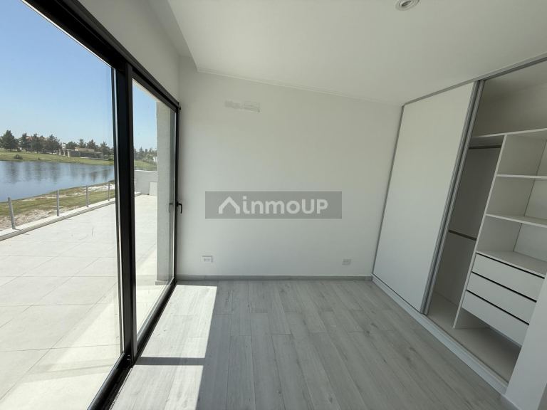Casa en Venta en Escobar, G.B.A. Zona Norte