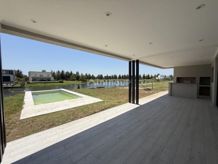 Casa en Venta en Escobar, G.B.A. Zona Norte