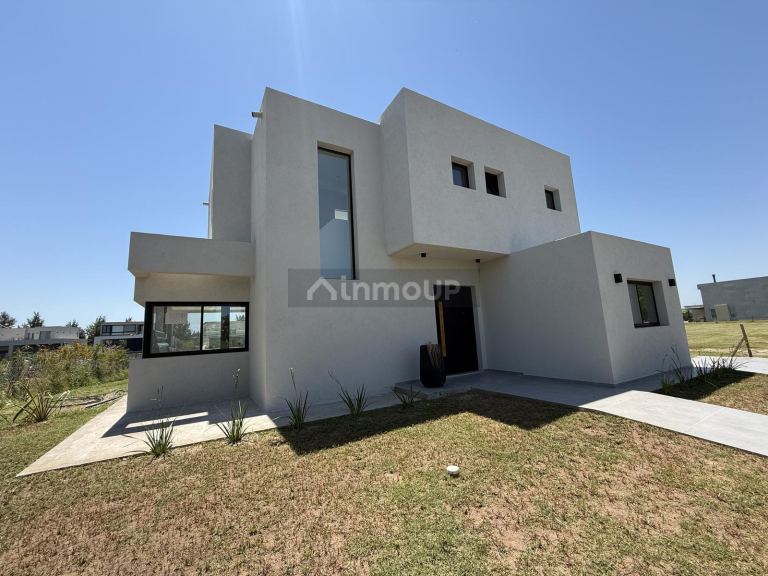 Casa en Venta en Escobar, G.B.A. Zona Norte