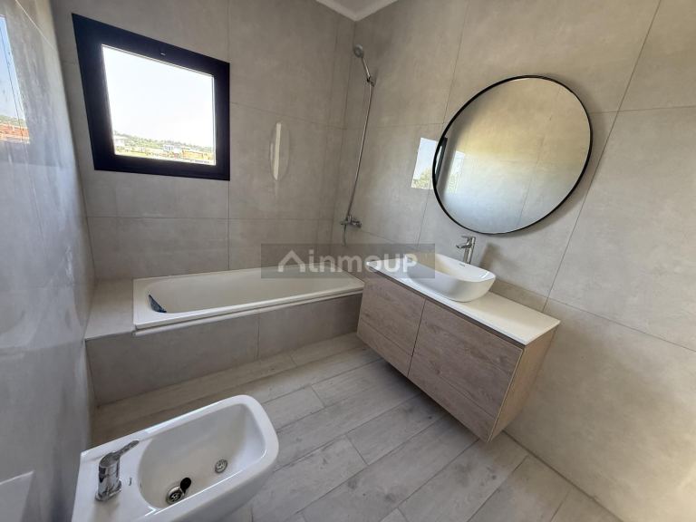 Casa en Venta en Escobar, G.B.A. Zona Norte