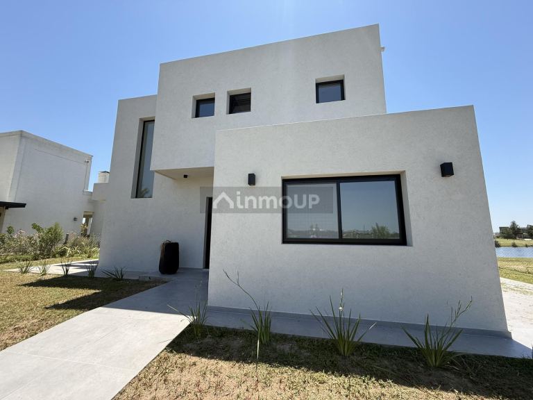 Casa en Venta en Escobar, G.B.A. Zona Norte