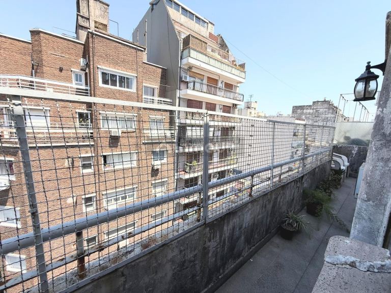 Departamento en Venta en San Cristobal, Capital Federal