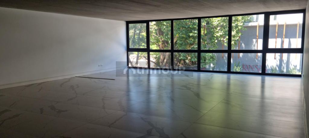 Oficina en Alquiler en Ituzaingo, G.B.A. Zona Oeste