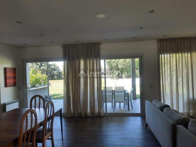 Casa en Venta en Lujan, G.B.A. Zona Oeste