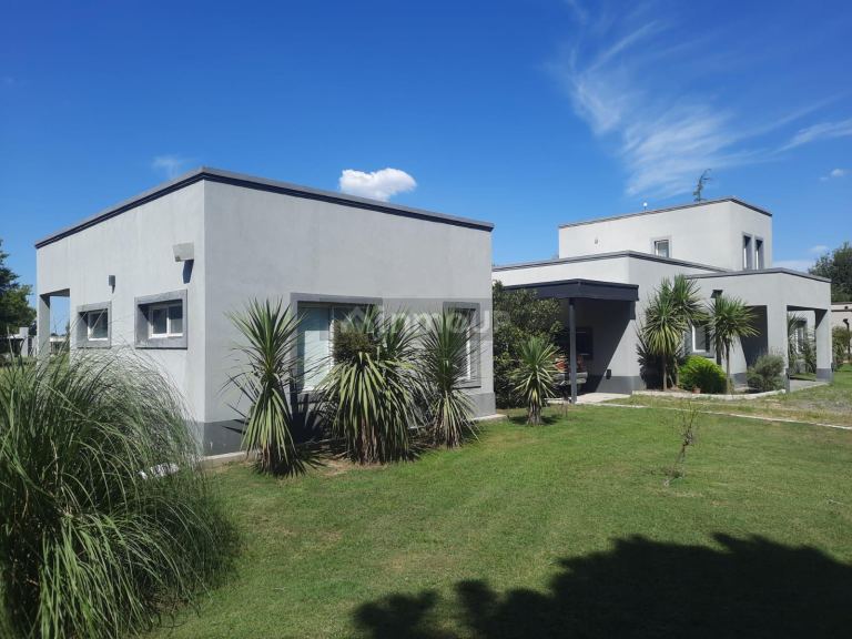 Casa en Venta en Lujan, G.B.A. Zona Oeste