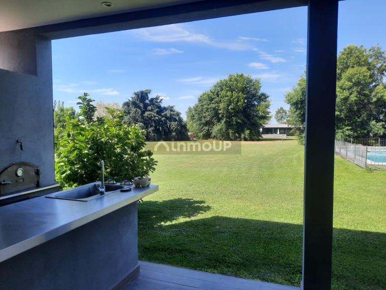 Casa en Venta en Lujan, G.B.A. Zona Oeste