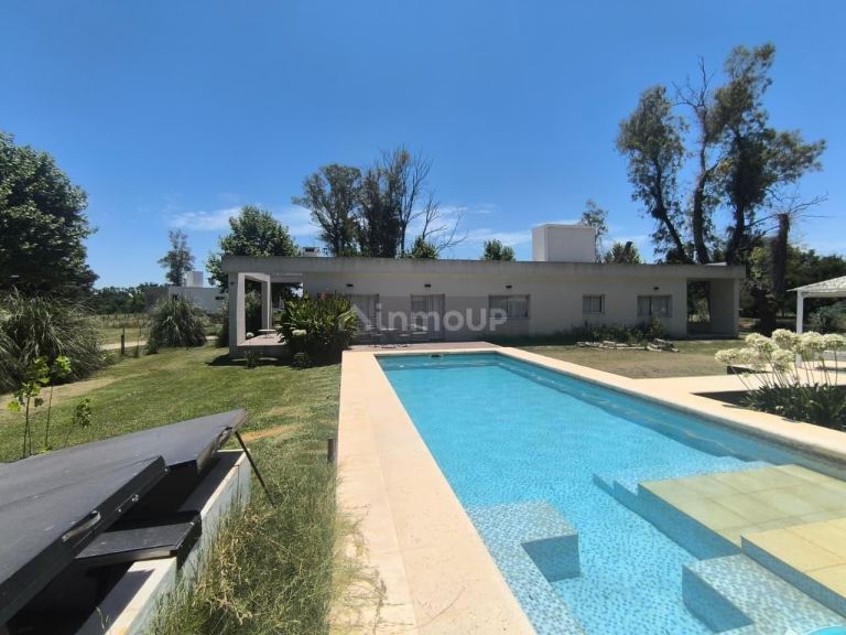 Casa en Venta en Lujan, G.B.A. Zona Oeste