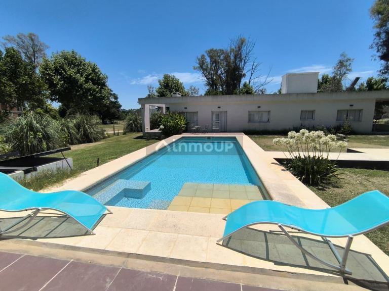 Casa en Venta en Lujan, G.B.A. Zona Oeste