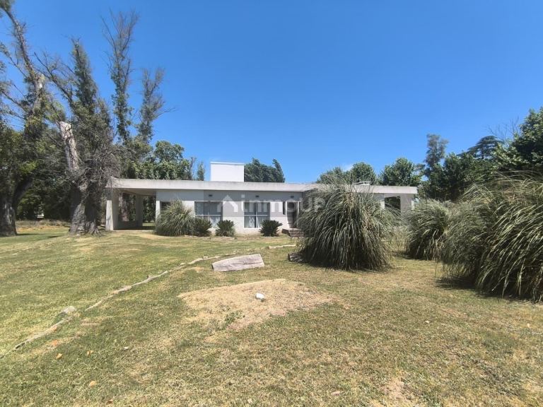 Casa en Venta en Lujan, G.B.A. Zona Oeste