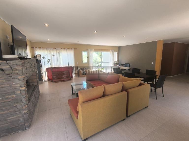 Casa en Venta en Lujan, G.B.A. Zona Oeste