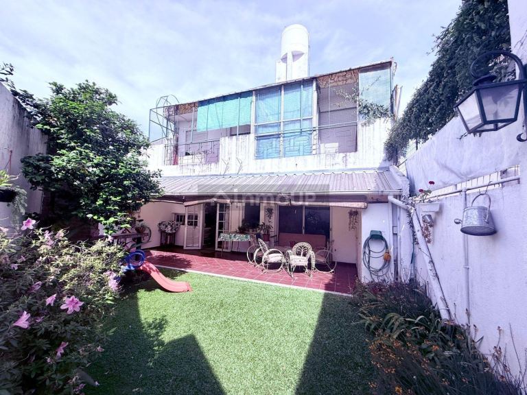 P H en Venta en La Matanza, G.B.A. Zona Oeste