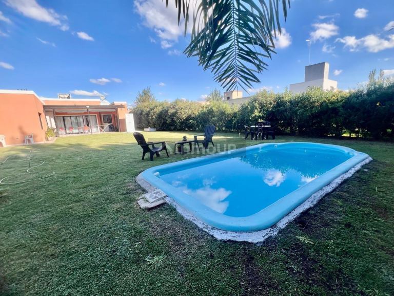 Casa en Venta en Esteban Echeverria, G.B.A. Zona Sur