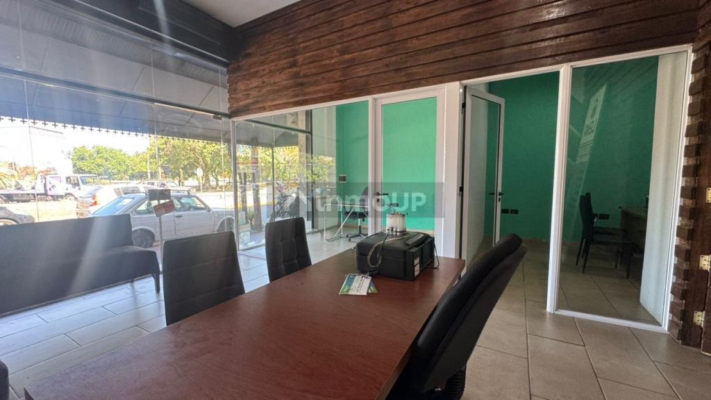 Local Comercial en Venta en Hurlingham, G.B.A. Zona Oeste