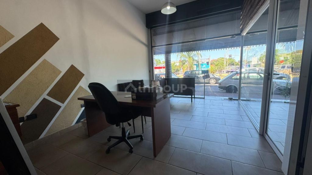 Local Comercial en Venta en Hurlingham, G.B.A. Zona Oeste