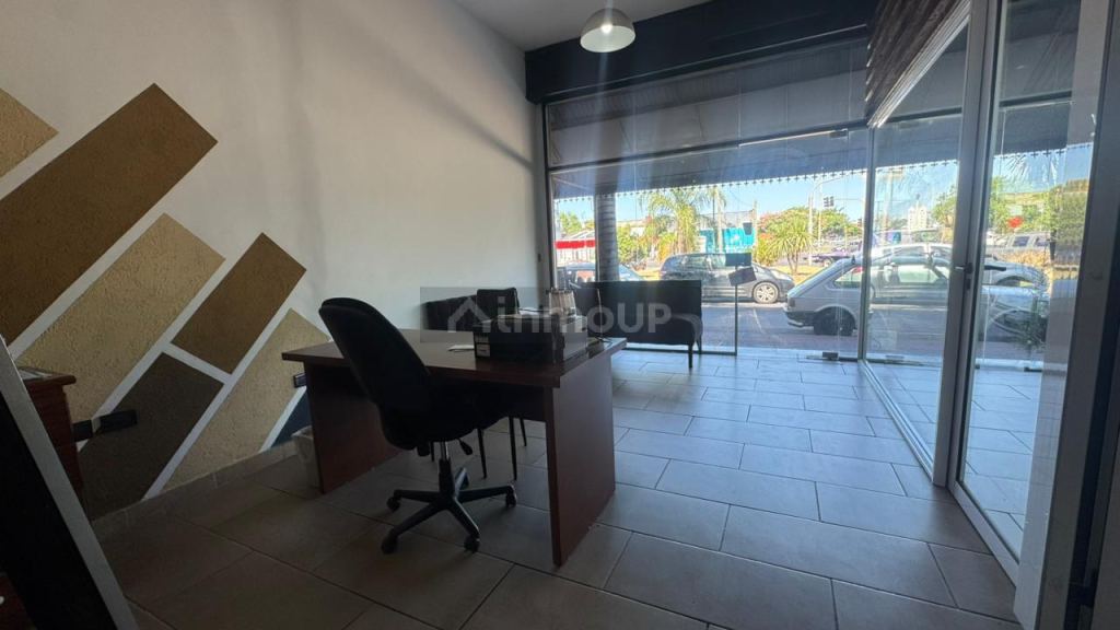 Local Comercial en Venta en Hurlingham, G.B.A. Zona Oeste
