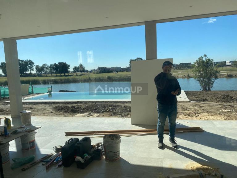 Casa en Venta en Escobar, G.B.A. Zona Norte