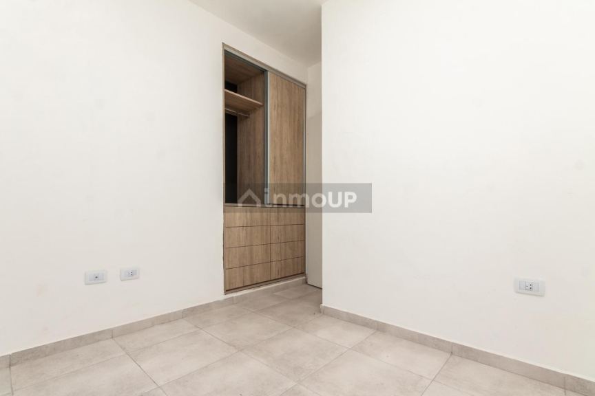 Departamento en Alquiler en Lomas de Zamora, G.B.A. Zona Sur