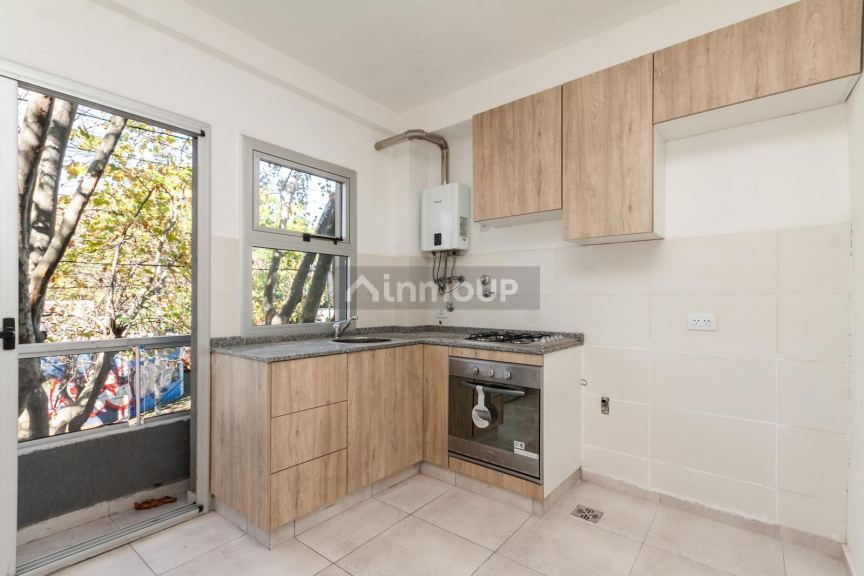 Departamento en Alquiler en Lomas de Zamora, G.B.A. Zona Sur