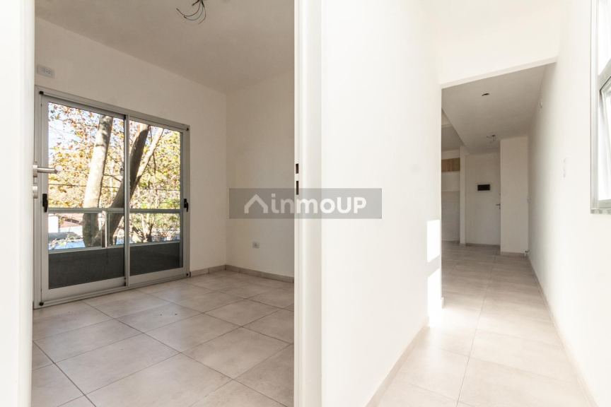 Departamento en Alquiler en Lomas de Zamora, G.B.A. Zona Sur