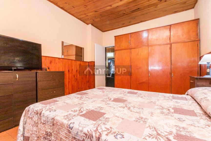 P H en Venta en Lomas de Zamora, G.B.A. Zona Sur