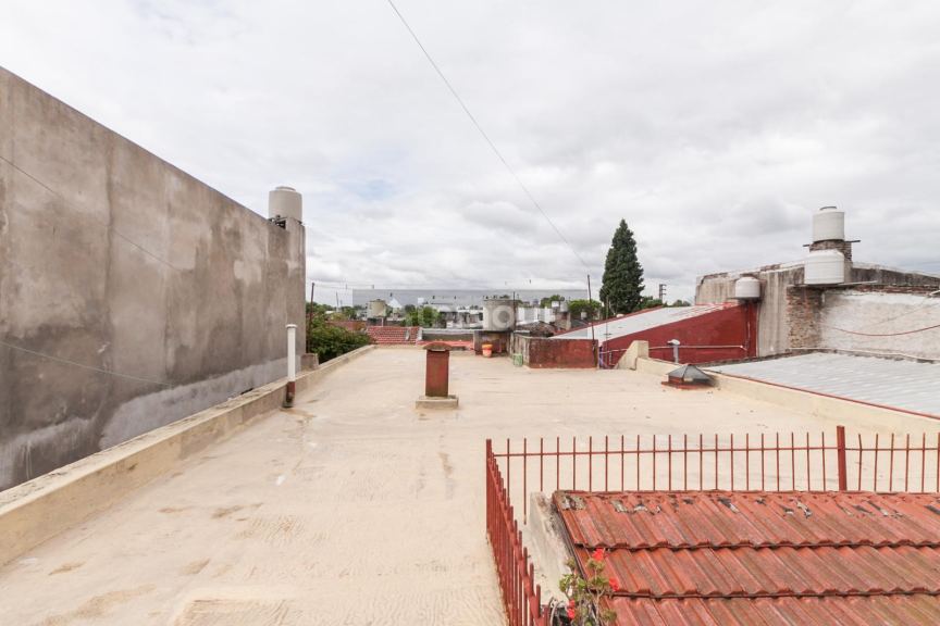 P H en Venta en Lomas de Zamora, G.B.A. Zona Sur