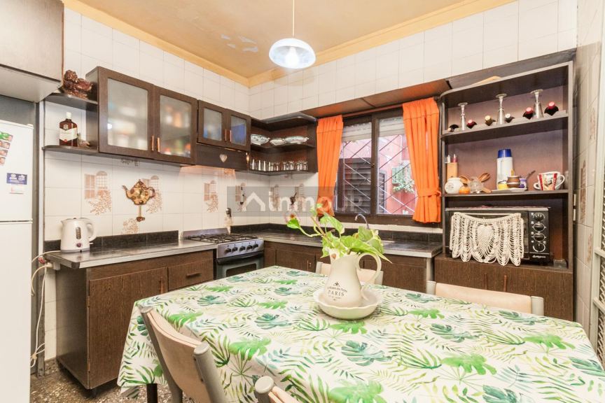 P H en Venta en Lomas de Zamora, G.B.A. Zona Sur