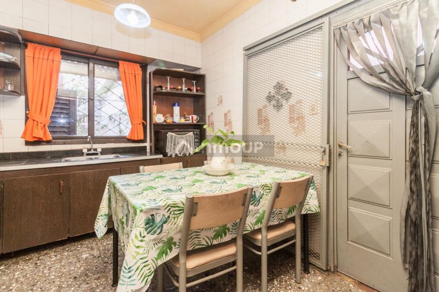 P H en Venta en Lomas de Zamora, G.B.A. Zona Sur