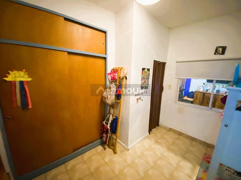 P H en Venta en Moron, G.B.A. Zona Oeste
