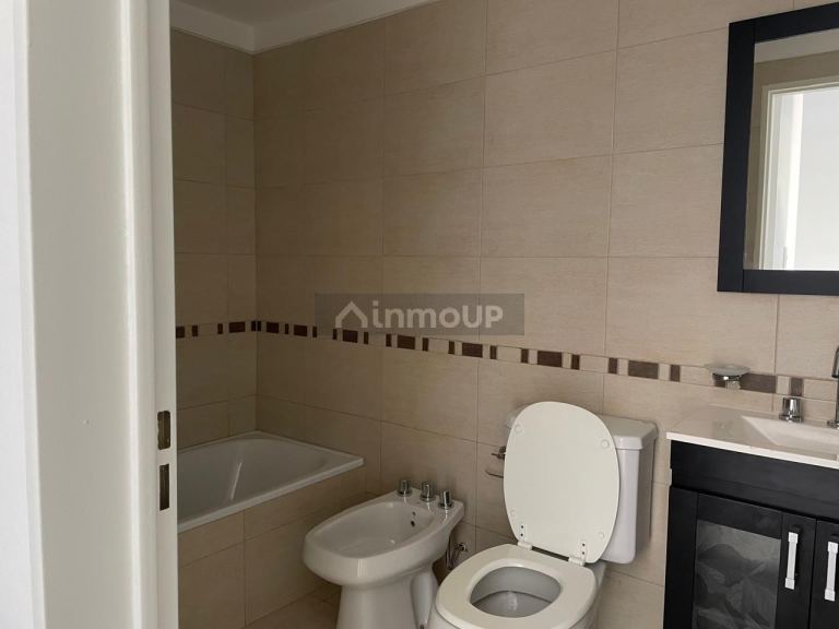 Departamento en Alquiler en Moron, G.B.A. Zona Oeste