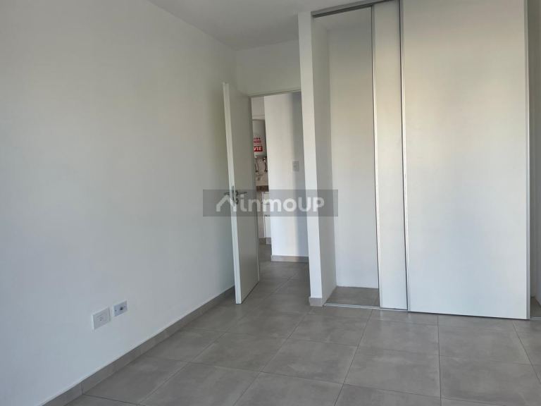 Departamento en Alquiler en Moron, G.B.A. Zona Oeste